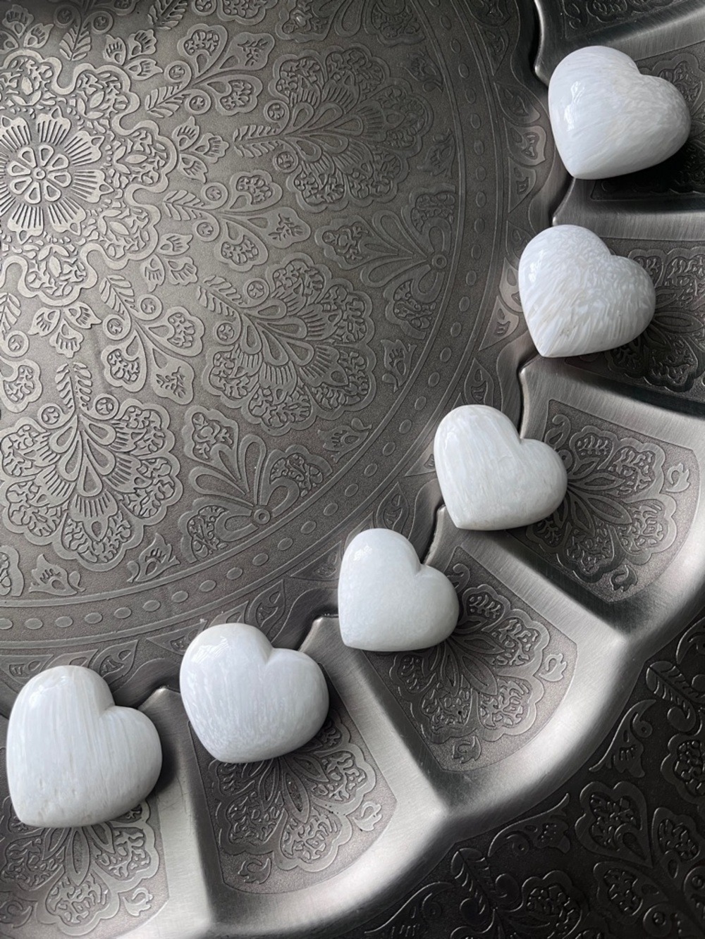 Scolecite heart - Picture 1 of 4